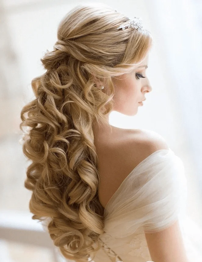 Bride with cascading ringlets