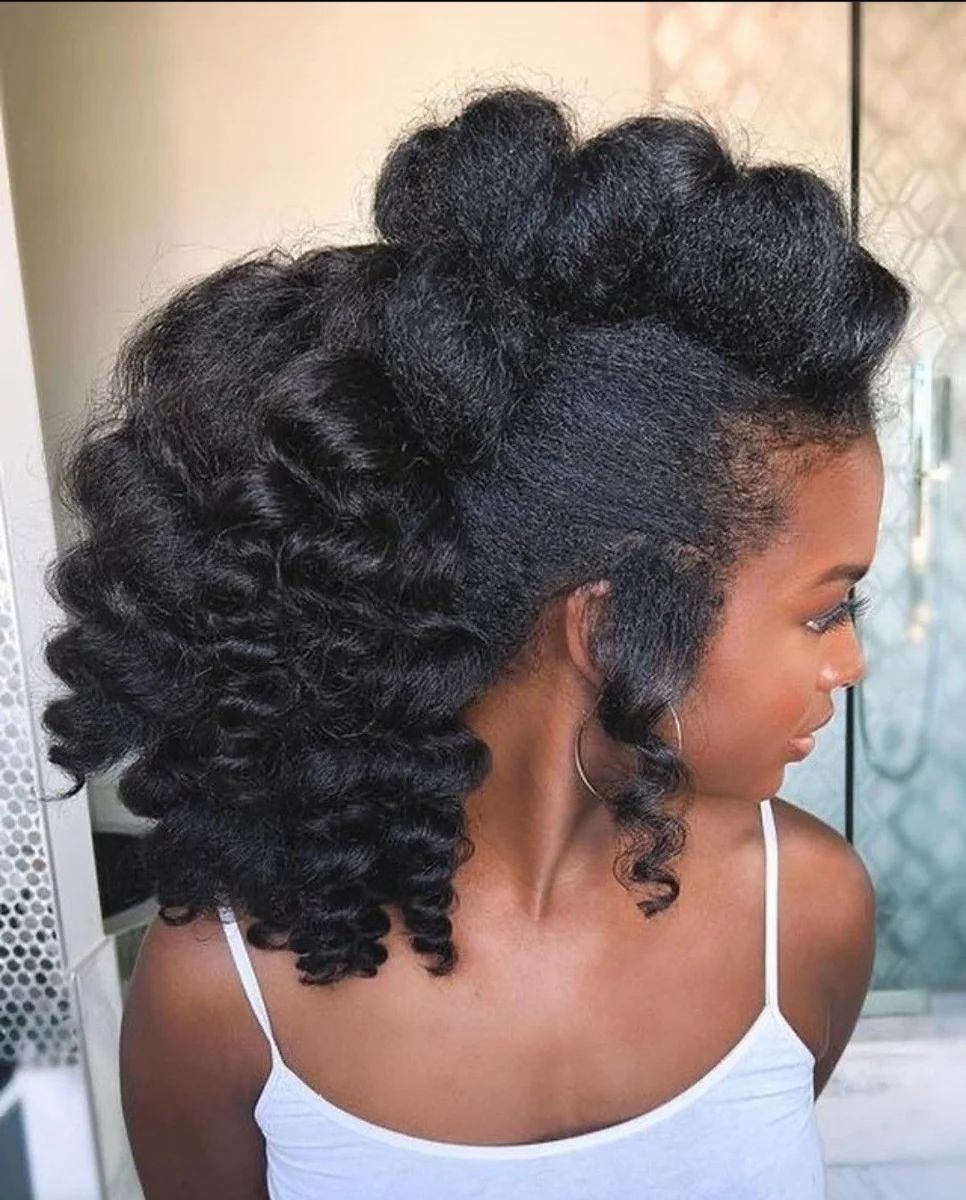 Curly Ponytail Lift